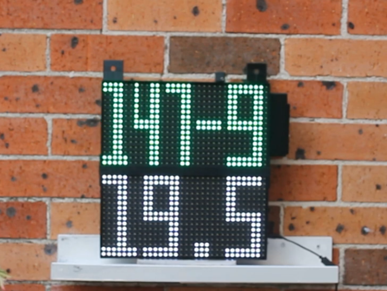 32cmx32cm Digital Cricket Scoreboard with Runs, Wickets And Overs