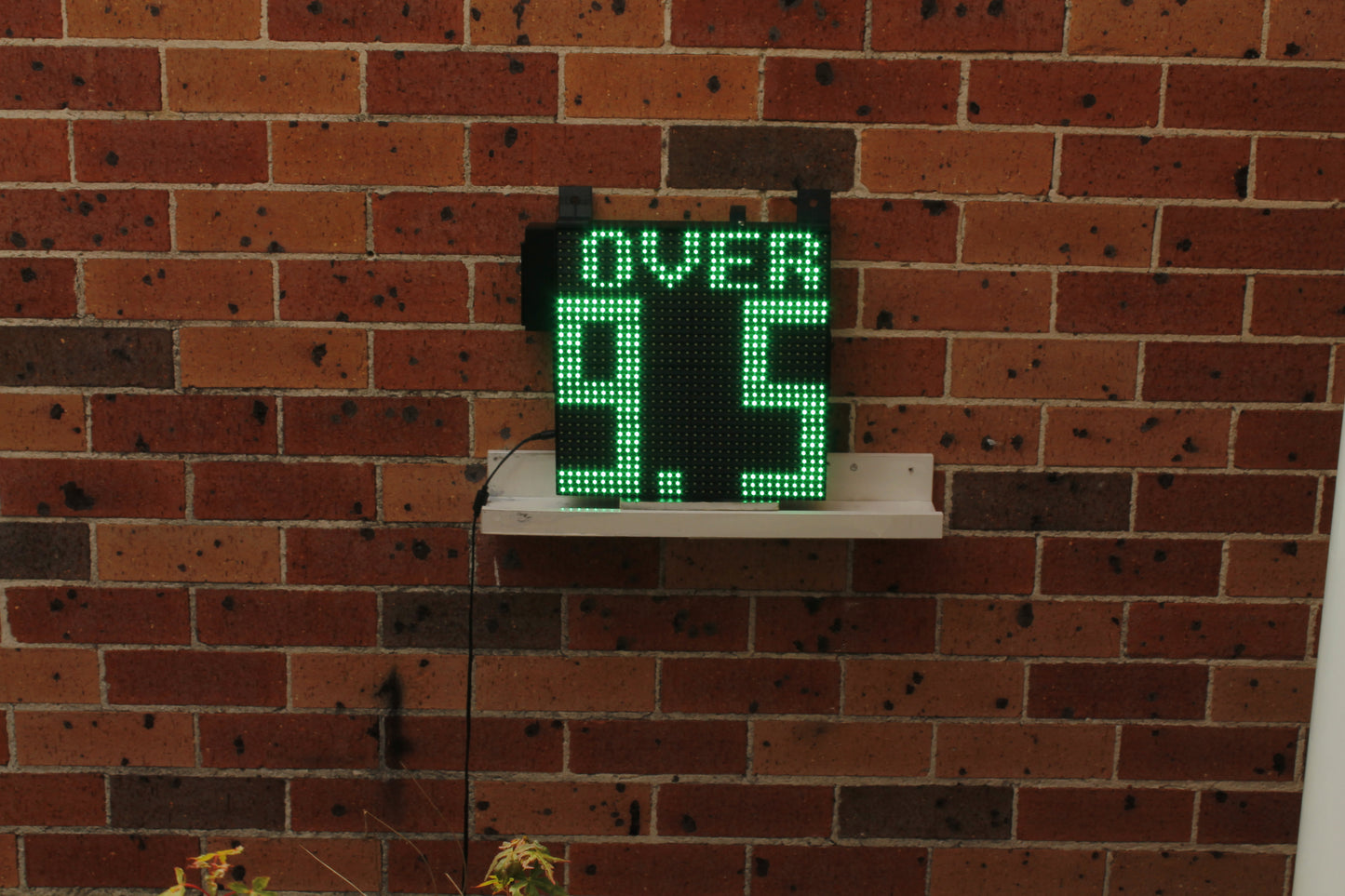 32cmx32cm Digital Cricket Scoreboard with Runs, Wickets and Overs in rotation