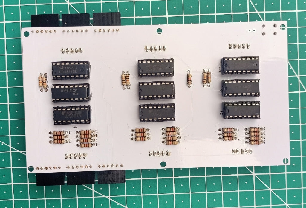 SCORE-C Basic Cricket Scoreboard With 2.3″ displays