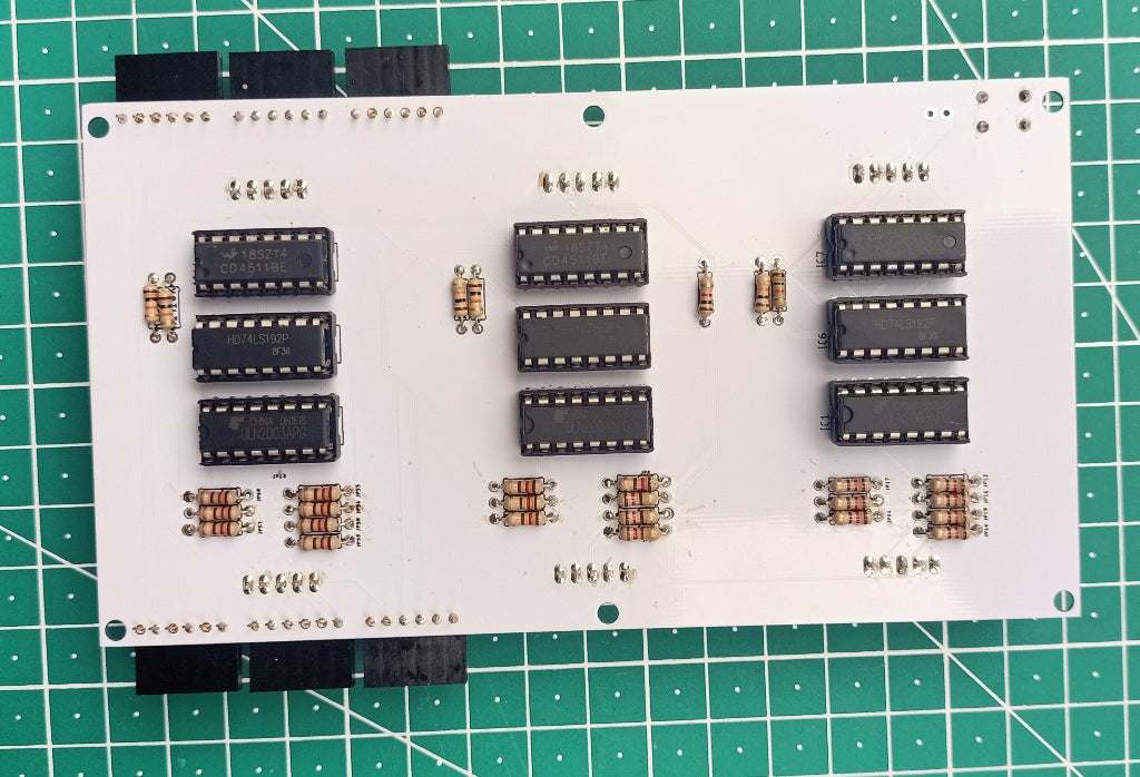 SCORE-C Basic Cricket Scoreboard With 2.3″ displays