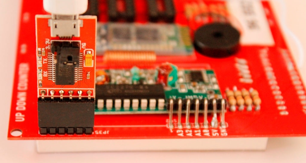 SCORE3A- 2.3" Bluetooth and RF controlled 3 digits up and down counter