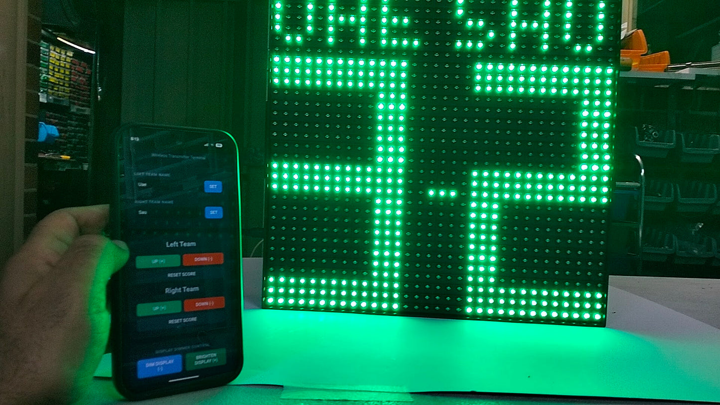 Universal Digital Soccer & Hockey Scoreboard (32cm × 32cm)