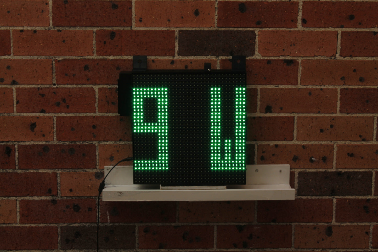 32cmx32cm Digital Cricket Scoreboard with Runs, Wickets and Overs in rotation